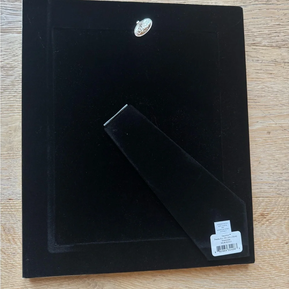 Lenox Devotion Silver Picture Frame 8x10” price firm!